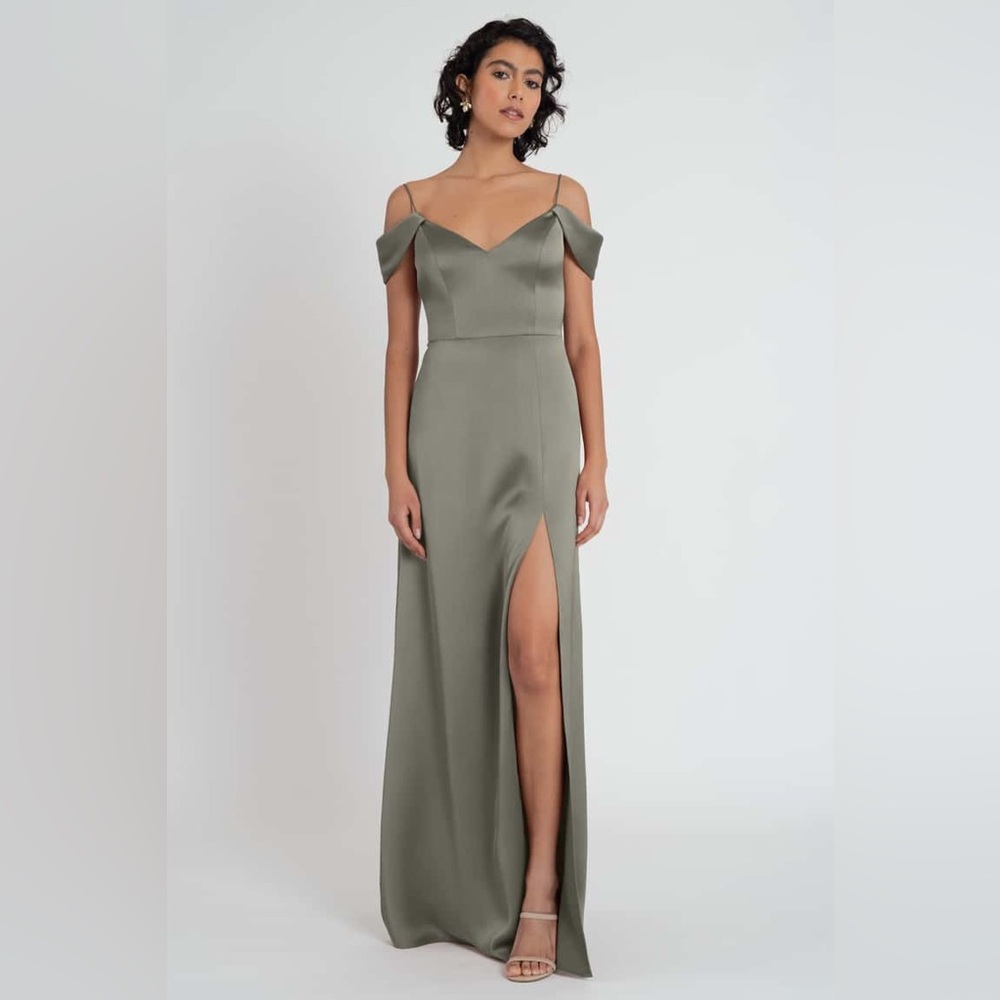Jenny Yoo Collection “PRIYA” Yellow Bridesmaid Dress 👗